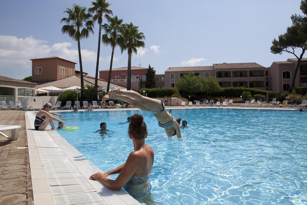 Residence Pierre & Vacances Valescure Saint-Raphaël Esterno foto